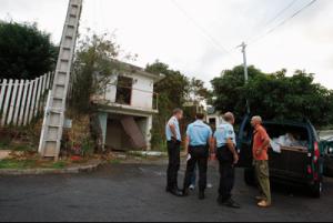 Défenestration suspecte : le concubin retrouvé pendu