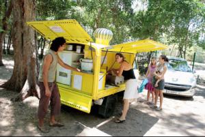 La plage en pleine bataille commerciale