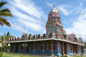 Guerre des clans au temple Narassingua Peroumal